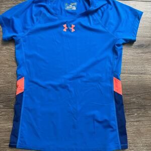 Under Armour Boys Youth XL Blue Fitted Athletic Top